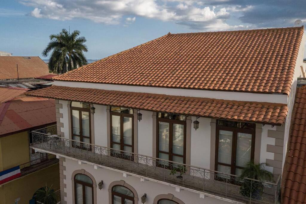 Los Diamantes Aparthotel *