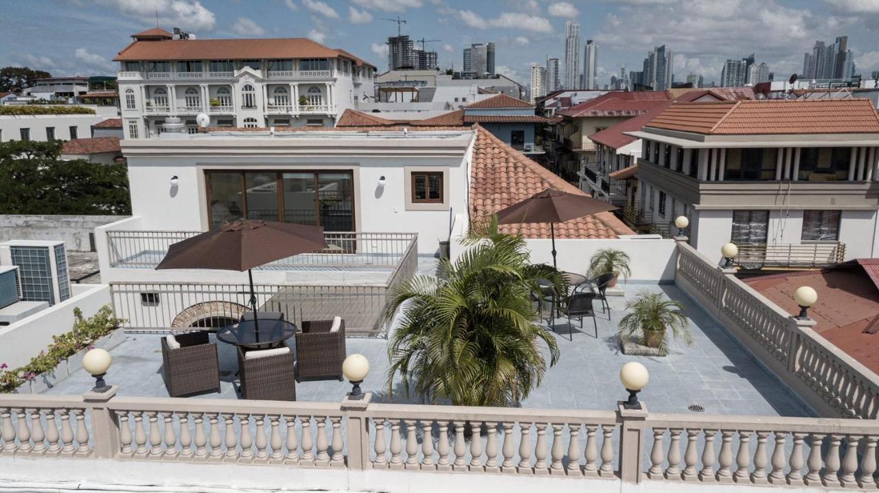 Los Diamantes Apartahotel